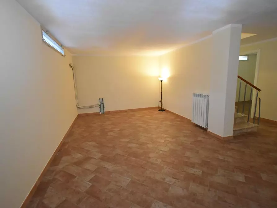 Immagine 30 di Villa in vendita  a San Giuliano Terme