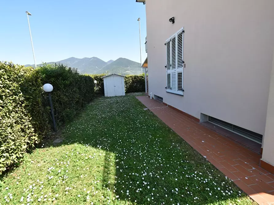 Immagine 83 di Villa in vendita  a San Giuliano Terme