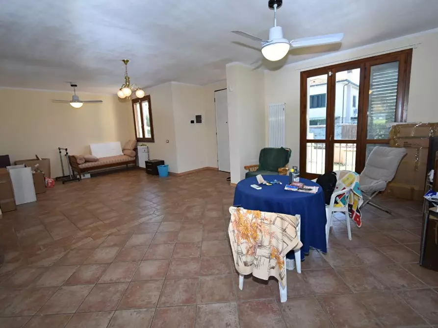 Immagine 9 di Villa in vendita  a San Giuliano Terme