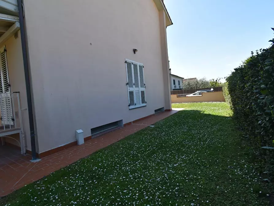 Immagine 82 di Villa in vendita  a San Giuliano Terme