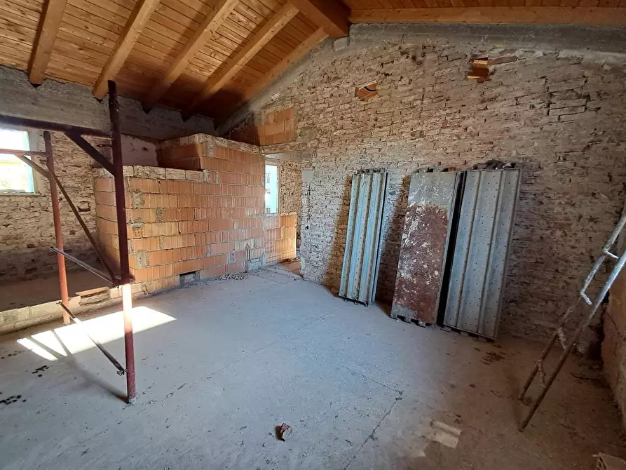 Immagine 6 di Casa indipendente in vendita  a Ponsacco