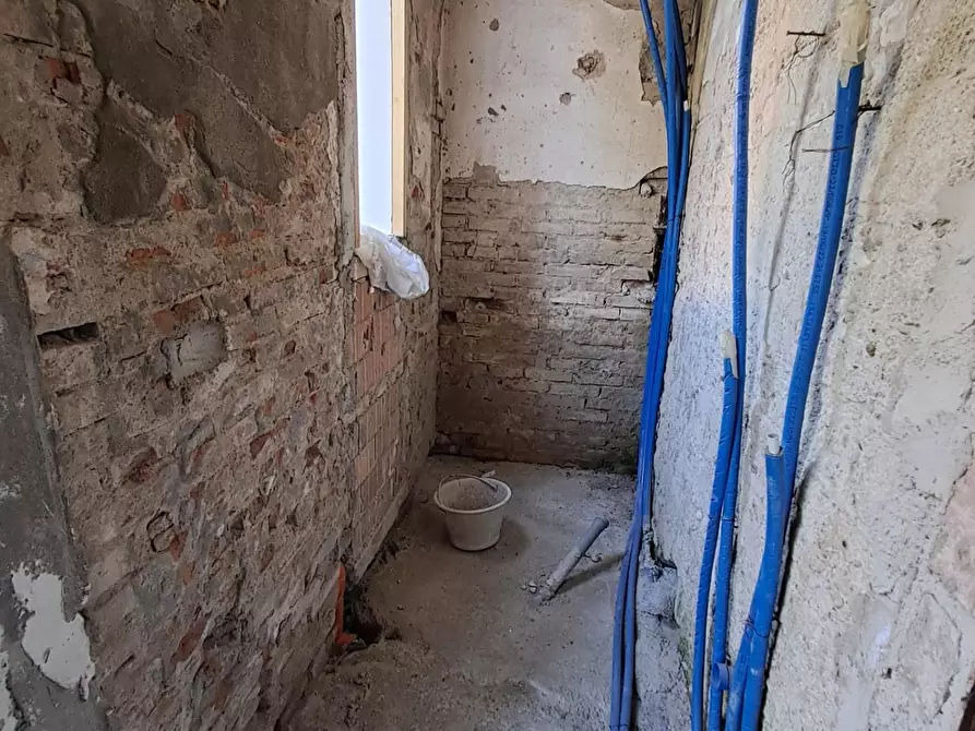 Immagine 5 di Casa indipendente in vendita  a Ponsacco