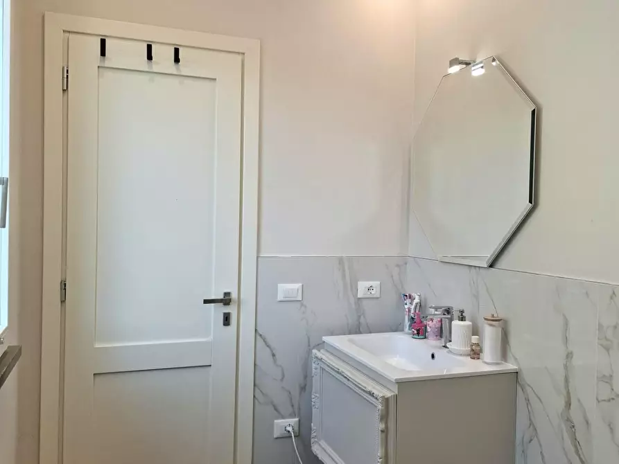 Immagine 33 di Terratetto in vendita  a Santa Croce Sull'arno