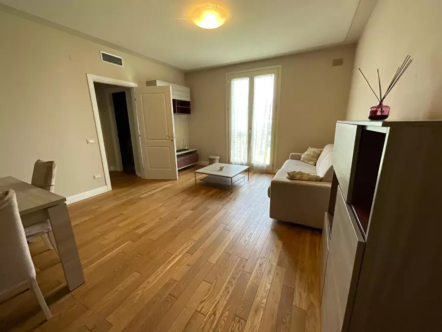 Immagine 1 di Appartamento in affitto  a Calcinaia