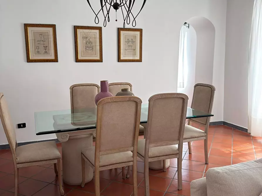 Immagine 2 di Casa semindipendente in vendita  a Carrara