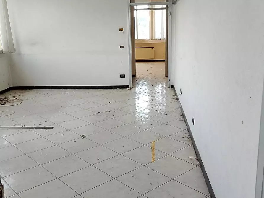 Immagine 13 di Capannone industriale in vendita  a Empoli