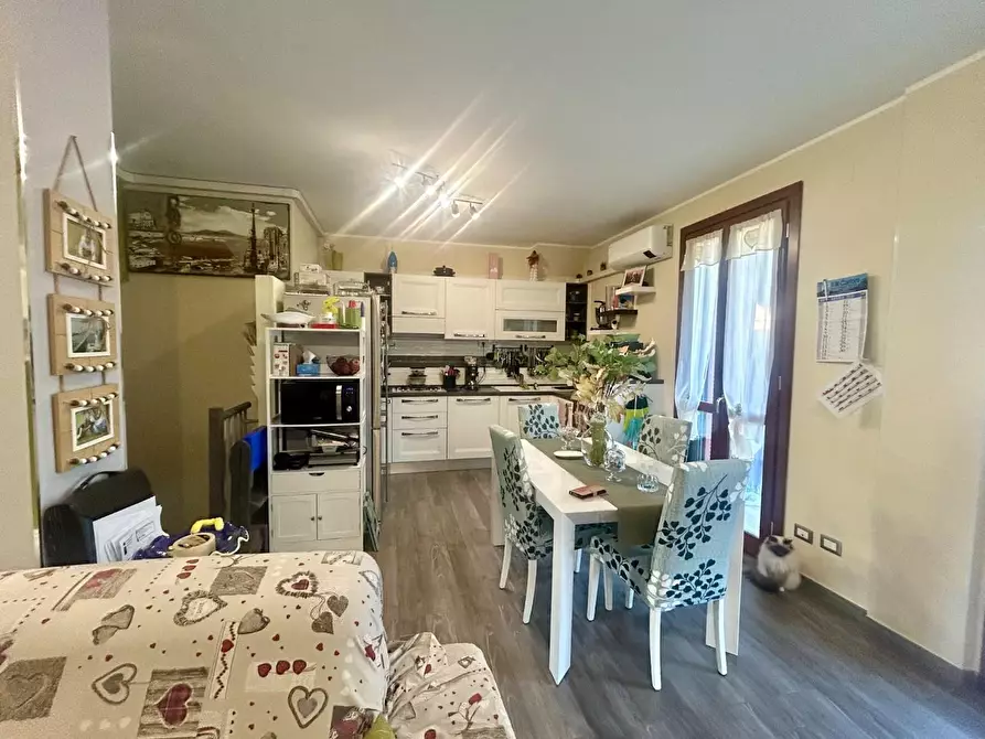 Immagine 4 di Appartamento in vendita  a Sovicille