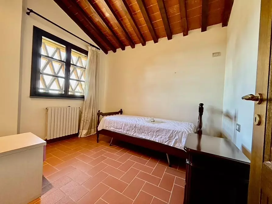 Immagine 12 di Rustico / casale in vendita  a Montopoli In Val D'arno