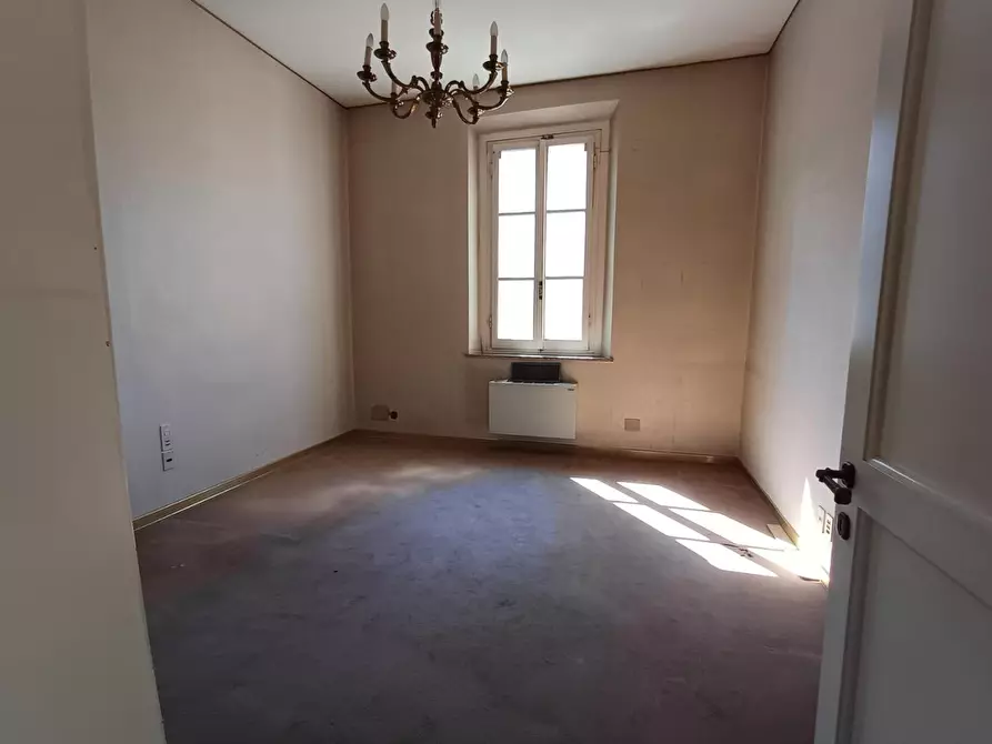 Immagine 9 di Villa in vendita  a Empoli