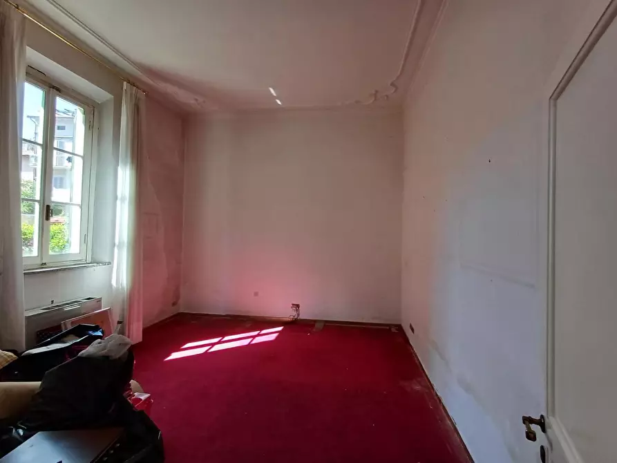 Immagine 18 di Villa in vendita  a Empoli