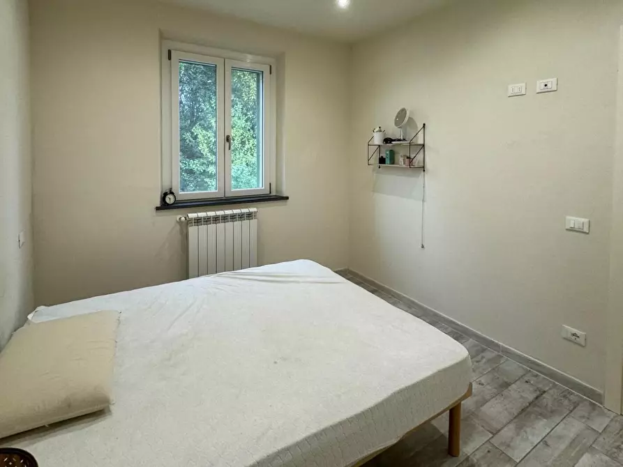 Immagine 38 di Villetta a schiera in vendita  a Capannori