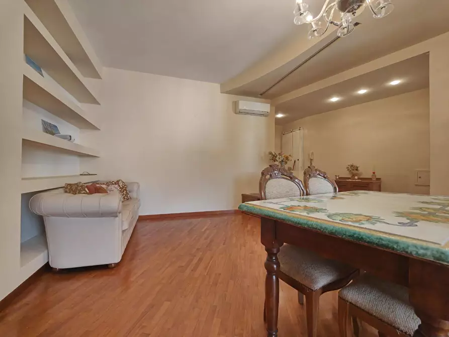 Immagine 18 di Appartamento in affitto  a Empoli