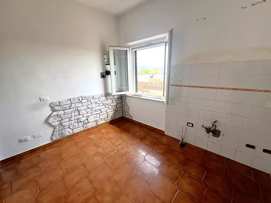 Immagine 7 di Appartamento in vendita  a Cascina