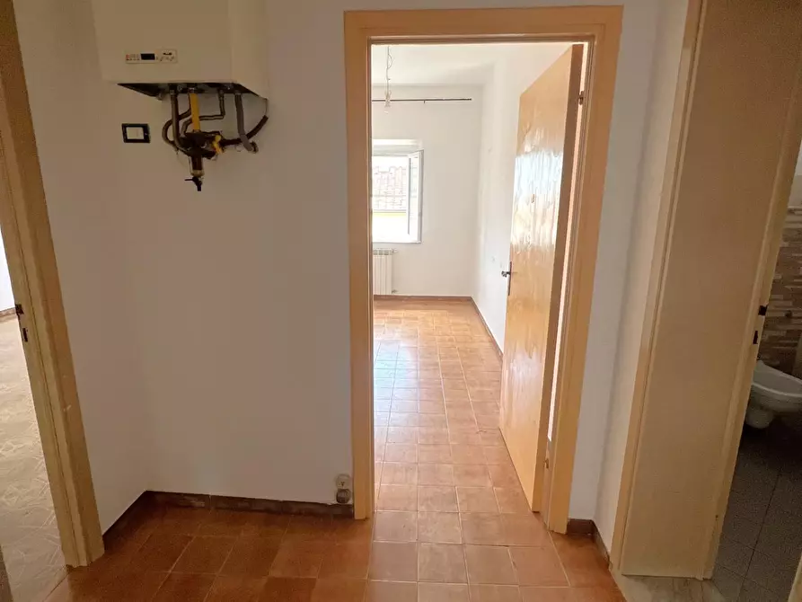 Immagine 8 di Appartamento in vendita  a Cascina