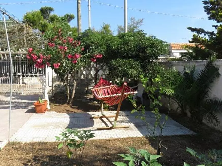 Immagine 5 di Appartamento in vendita  a Lecce