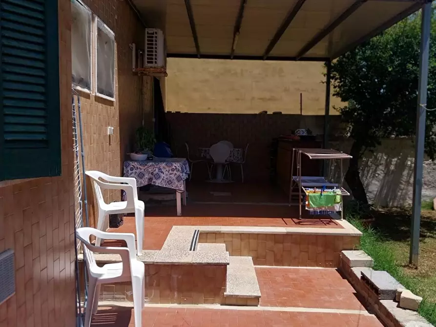 Immagine 13 di Appartamento in vendita  a Lecce