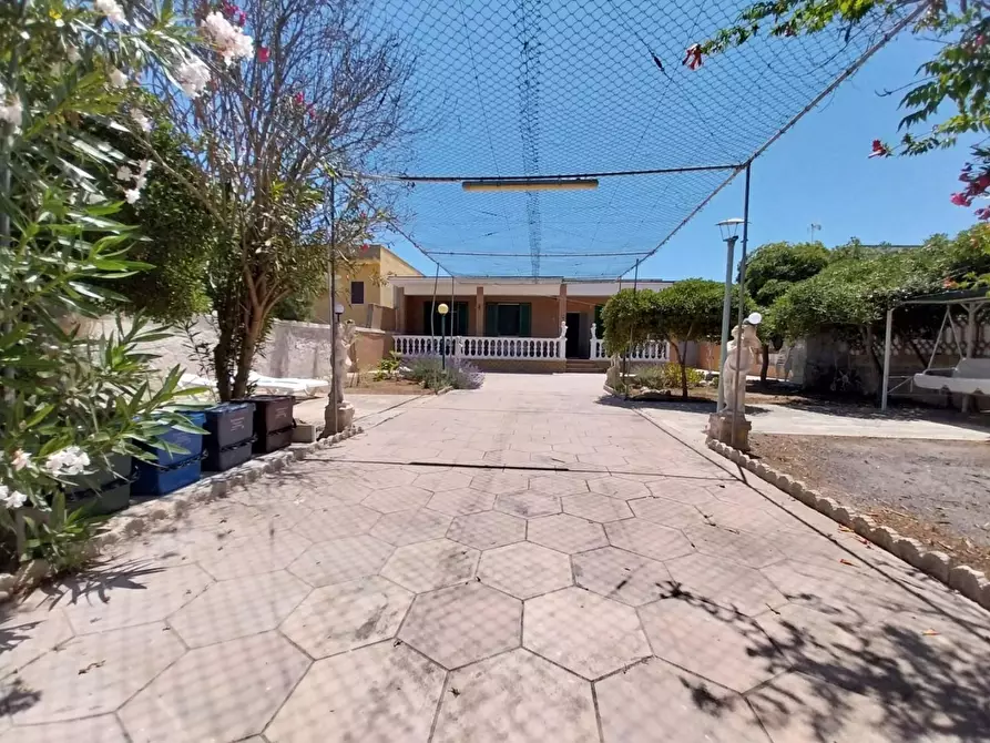 Immagine 4 di Appartamento in vendita  a Lecce