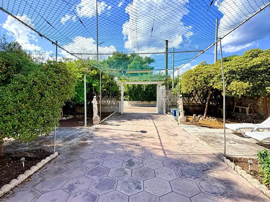 Immagine 49 di Appartamento in vendita  a Lecce