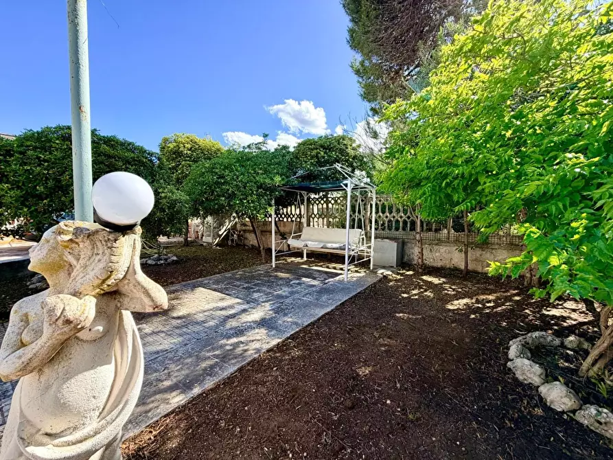 Immagine 63 di Appartamento in vendita  a Lecce