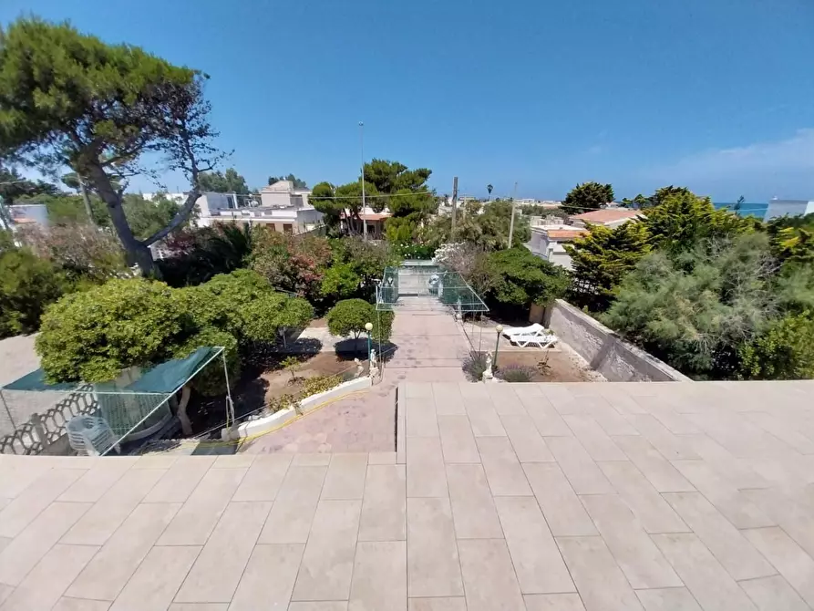 Immagine 9 di Appartamento in vendita  a Lecce