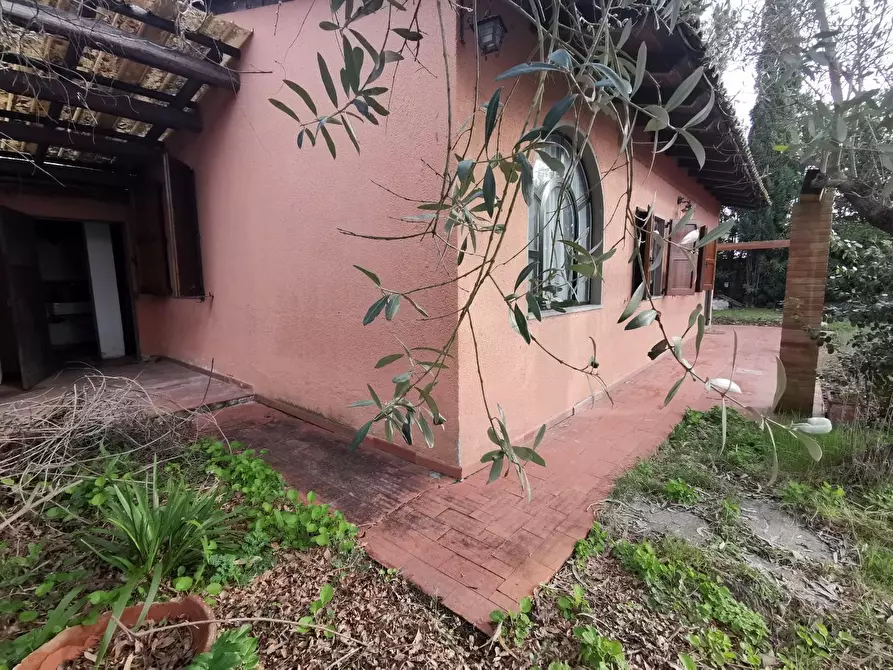 Immagine 5 di Casa indipendente in vendita  a Fucecchio