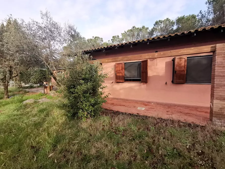 Immagine 10 di Casa indipendente in vendita  a Fucecchio