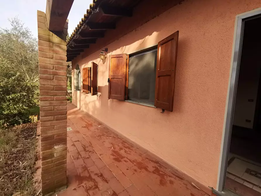 Immagine 29 di Casa indipendente in vendita  a Fucecchio