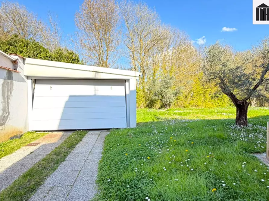 Immagine 27 di Ufficio in vendita  a Santa Croce Sull'arno