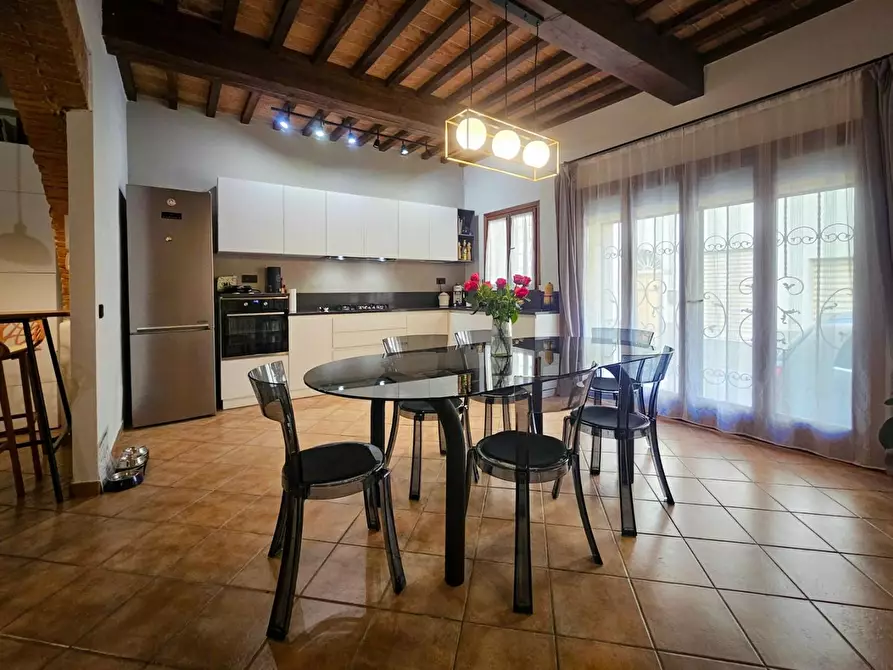 Immagine 1 di Appartamento in vendita  a Cascina