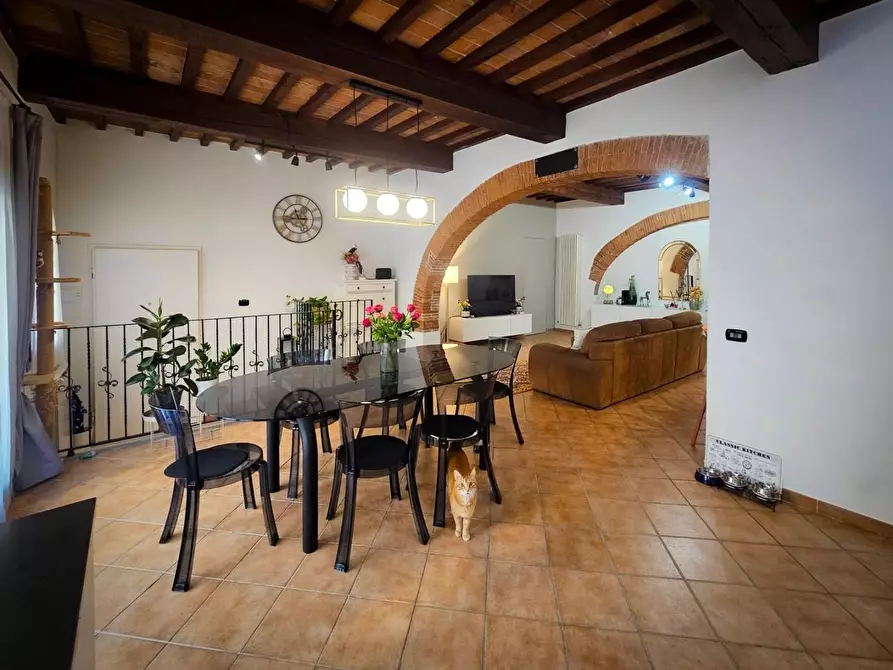 Immagine 2 di Appartamento in vendita  a Cascina