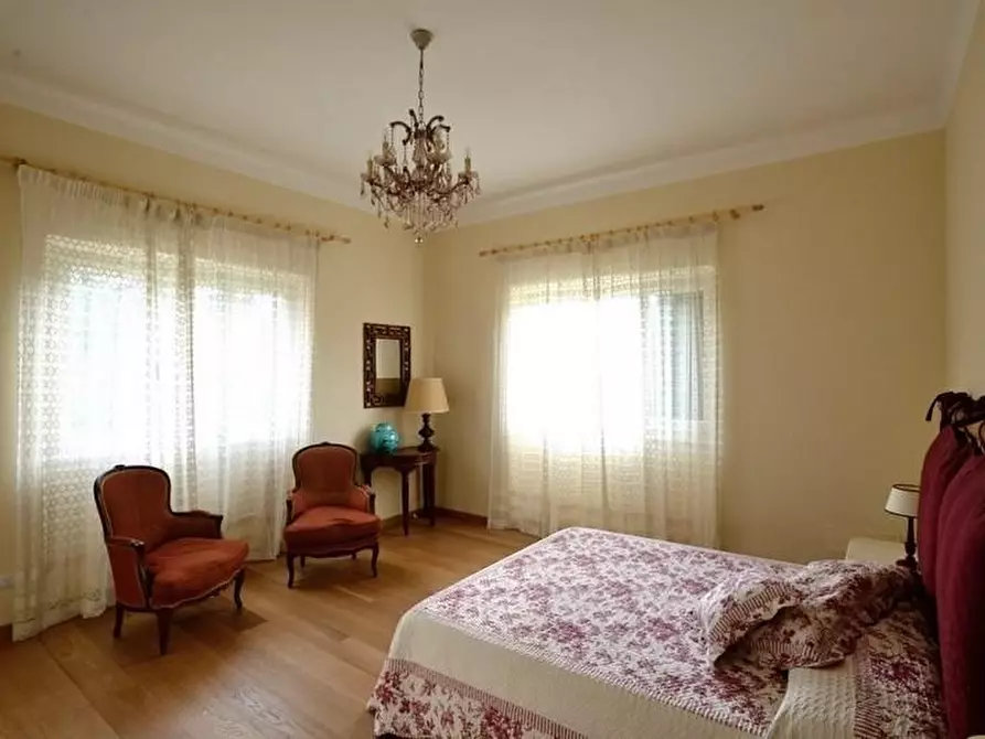 Immagine 25 di Villa in affitto  a Forte Dei Marmi