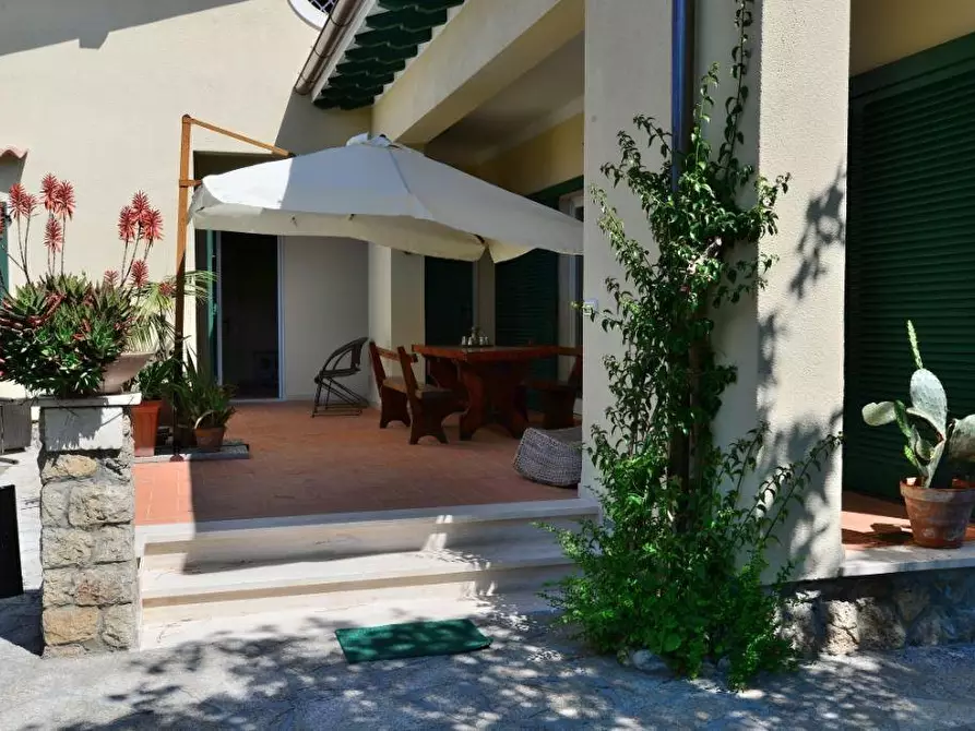 Immagine 4 di Villa in affitto  a Forte Dei Marmi