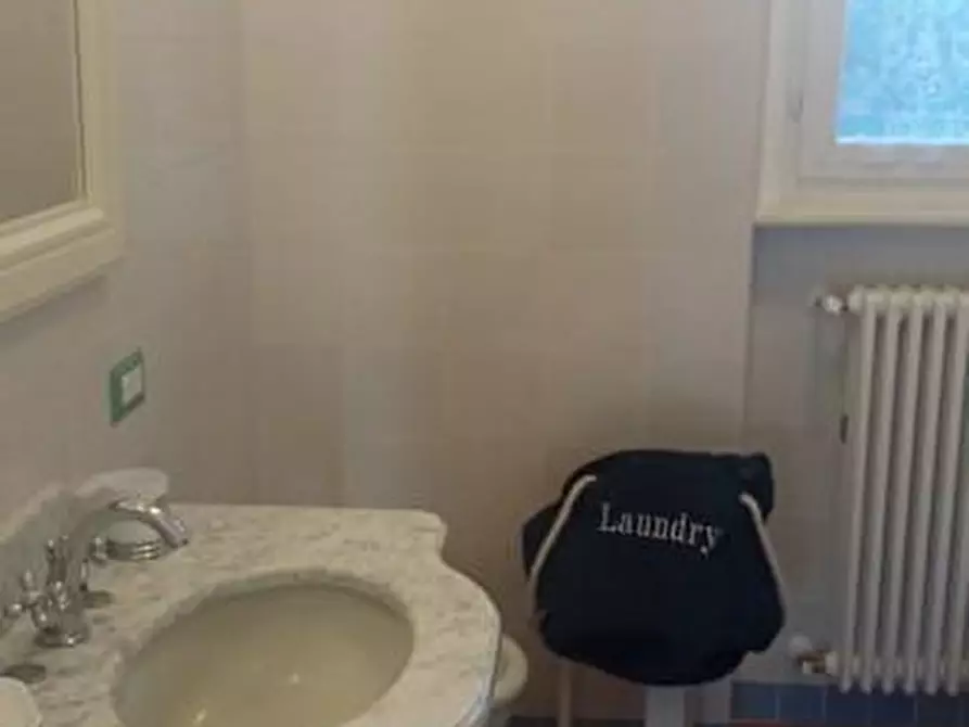 Immagine 36 di Villa in affitto  a Forte Dei Marmi