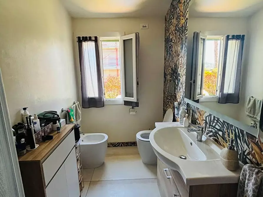 Immagine 5 di Casa indipendente in affitto  a Santo Stefano Di Magra