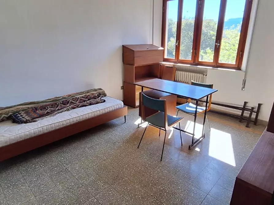 Immagine 15 di Villa in vendita  a Lucca