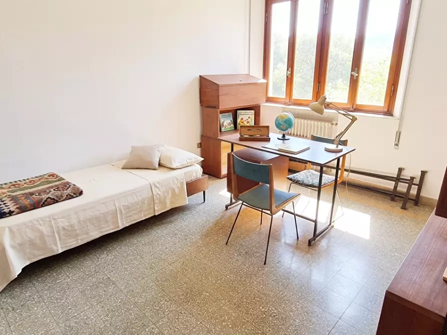 Immagine 16 di Villa in vendita  a Lucca