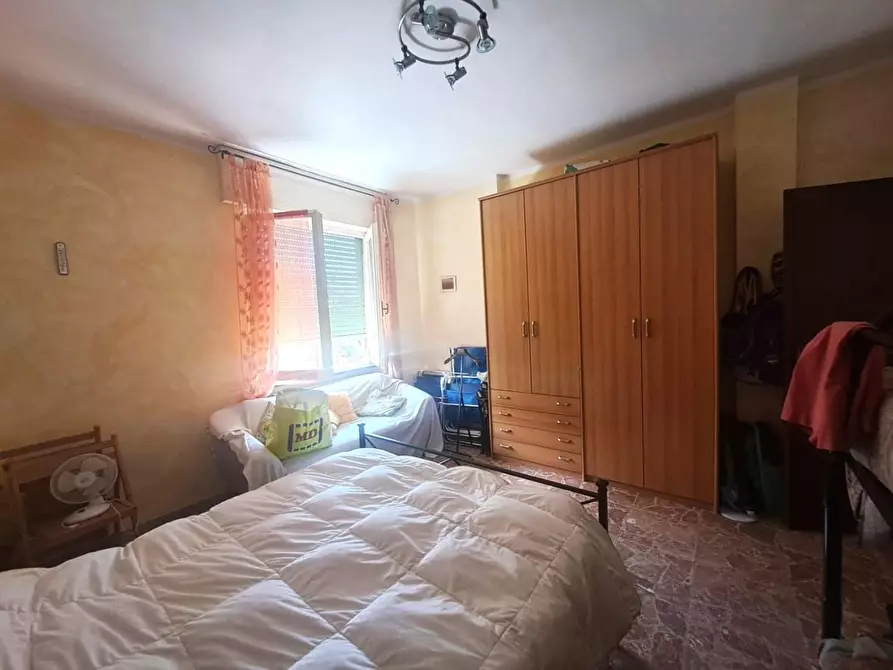 Immagine 7 di Appartamento in vendita  a Massa