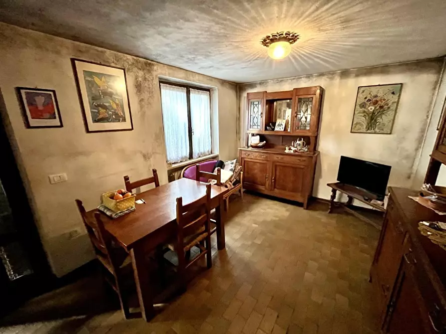 Immagine 12 di Rustico / casale in vendita  a Pietrasanta