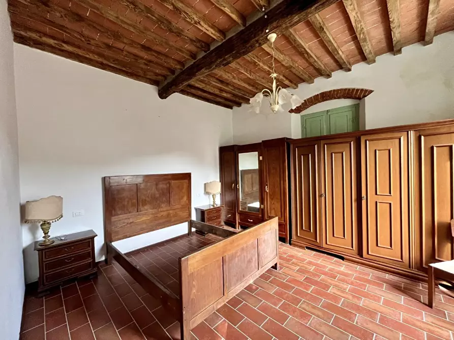 Immagine 4 di Rustico / casale in vendita  a Pietrasanta