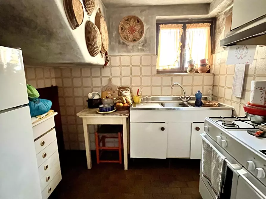 Immagine 14 di Rustico / casale in vendita  a Pietrasanta