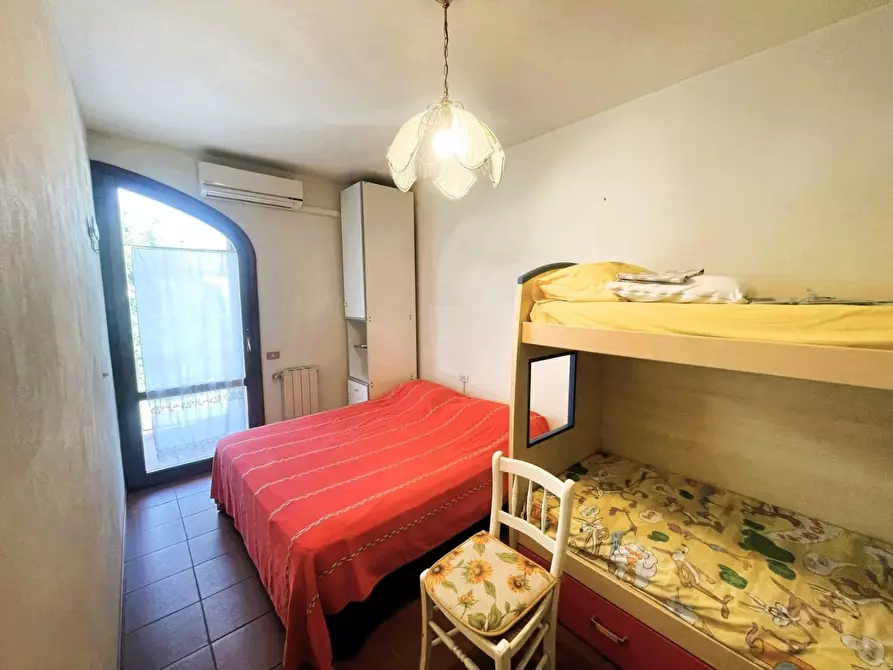 Immagine 23 di Villetta a schiera in vendita  a Massa