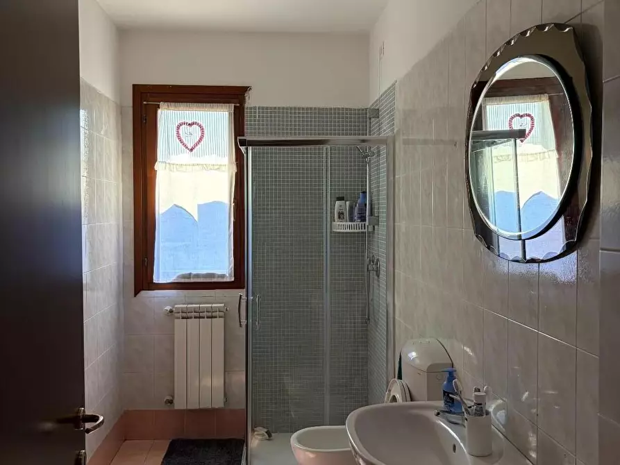 Immagine 36 di Appartamento in vendita  a Santa Croce Sull'arno