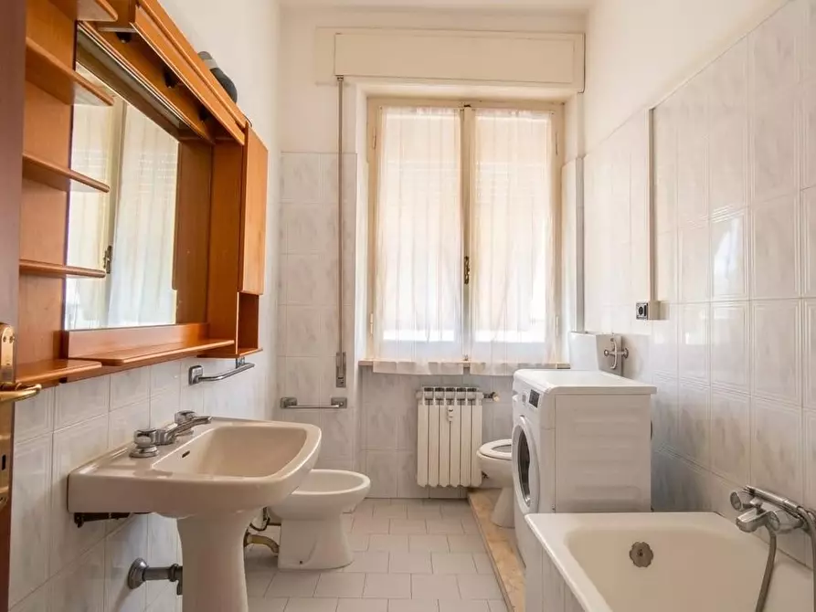 Immagine 19 di Appartamento in vendita  a Lerici