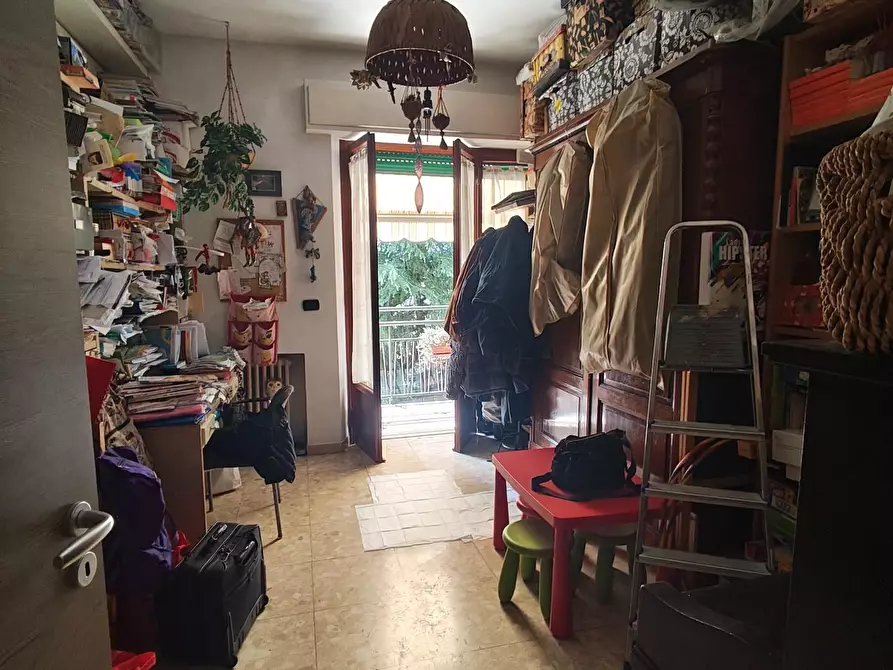 Immagine 16 di Appartamento in vendita  a Lucca