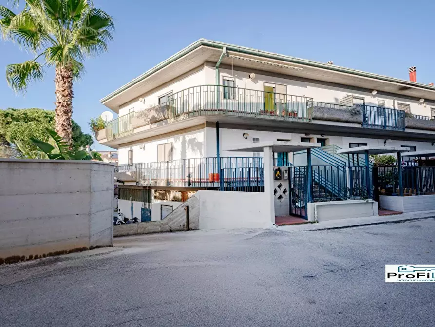 Immagine 18 di Appartamento in vendita  a Cassano Delle Murge