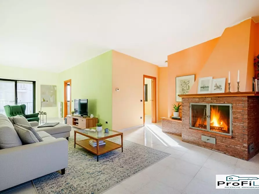 Immagine 1 di Appartamento in vendita  a Cassano Delle Murge