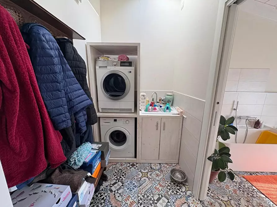 Immagine 25 di Villetta a schiera in vendita  a Massa