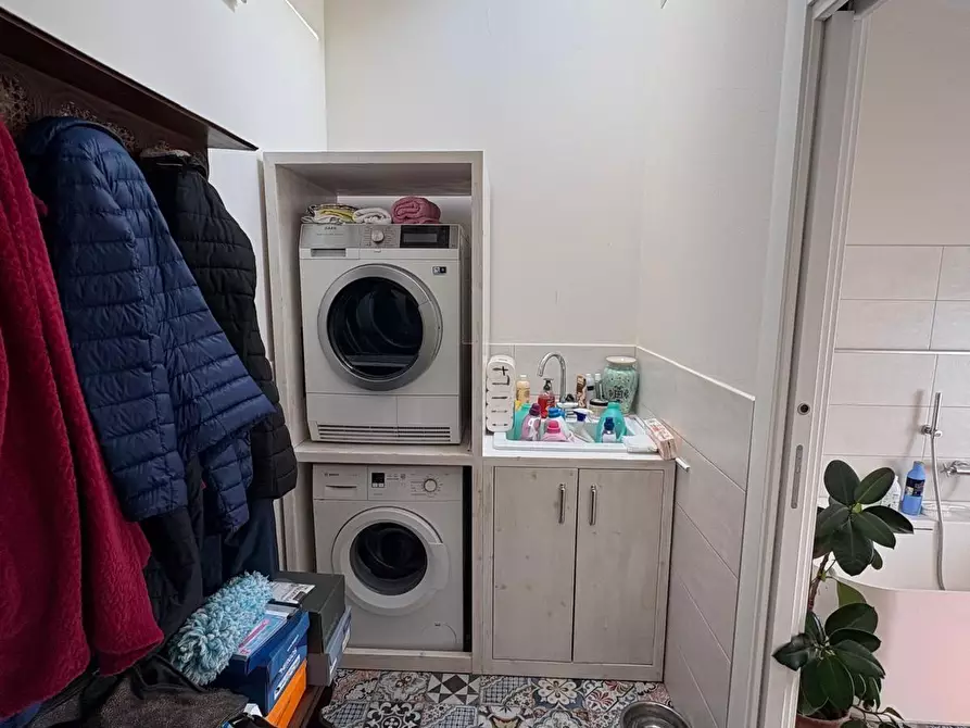 Immagine 27 di Villetta a schiera in vendita  a Massa