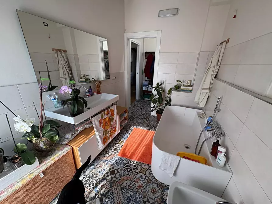 Immagine 24 di Villetta a schiera in vendita  a Massa