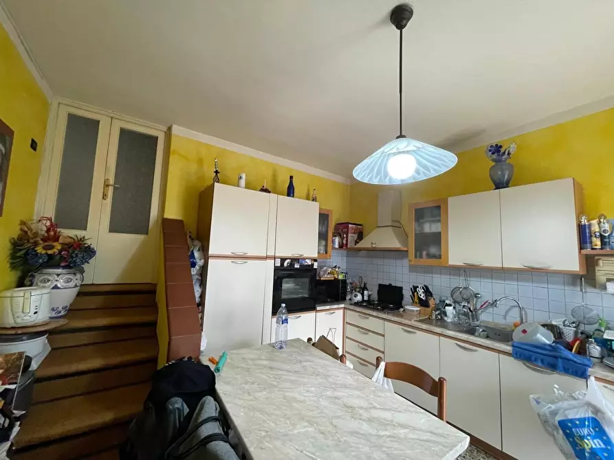 Immagine 5 di Porzione di casa in vendita  a Lamporecchio